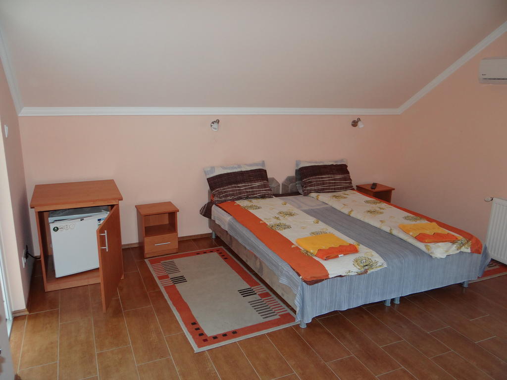 Marinica Apartman Hajdúszoboszló Rom bilde
